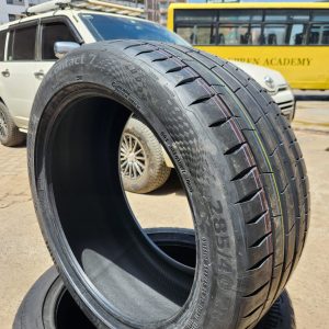285/40ZR20 108Y XL Continental SportContact 7– Made in Czech Republic