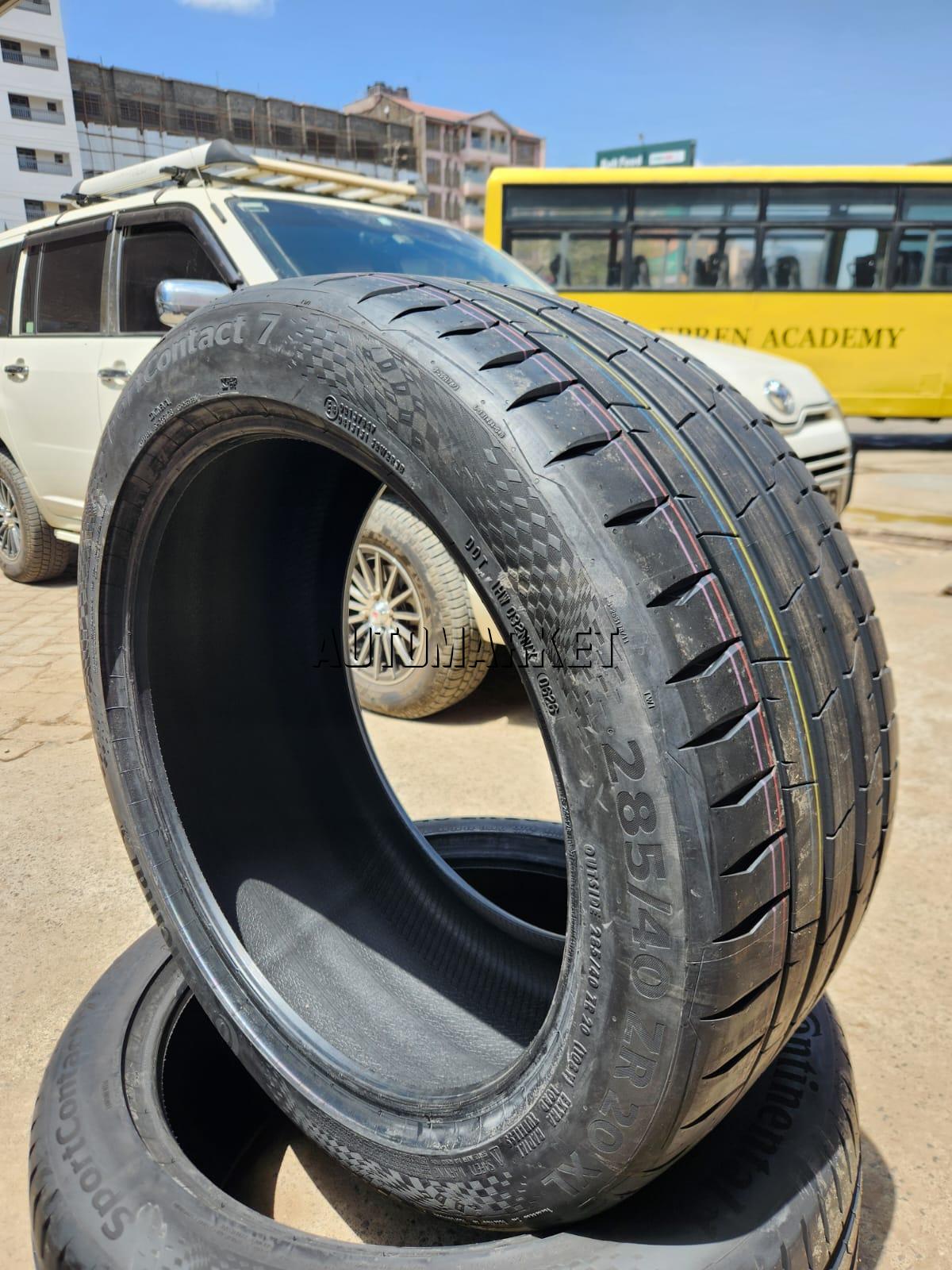 285/40ZR20 108Y XL Continental SportContact 7– Made in Czech Republic