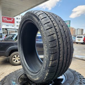 245/45ZR18 100W XL Goddard Transforce 300 Tyre – Made in China