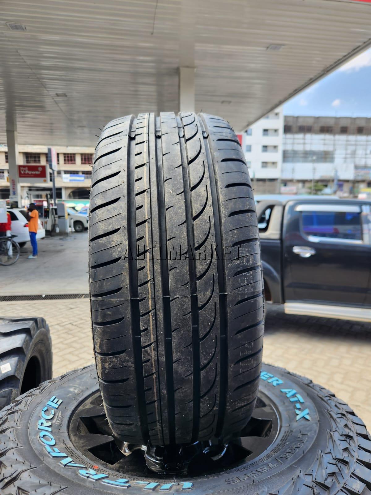 245/45ZR18 100W XL Goddard Transforce 300 Tyre – Made in China