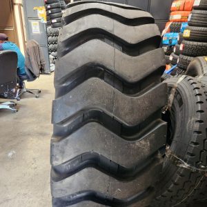 23.5-25 Roadhiker W-1 E3/L3 24PR OTR Tyre – Made in China