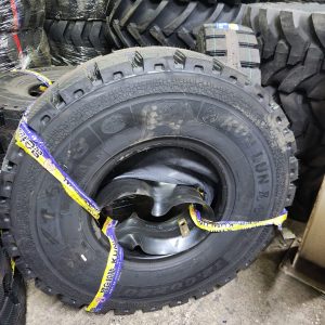 12.00R20 KUNLUN (Mining) 24 Ply Truck Tyre from China