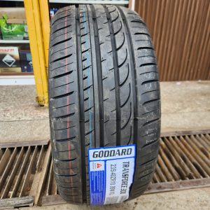 235/40ZR18 Goddard Transforce 300 95W XL Performance Tyre – Made in China