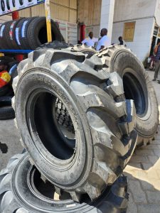 12.5/80-18 Armour IMP600 14PR tubeless industrial tyre