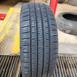 225/55R17 Prinx HiRace HZ2 97W High-Performance Tyre – Made in Thailand