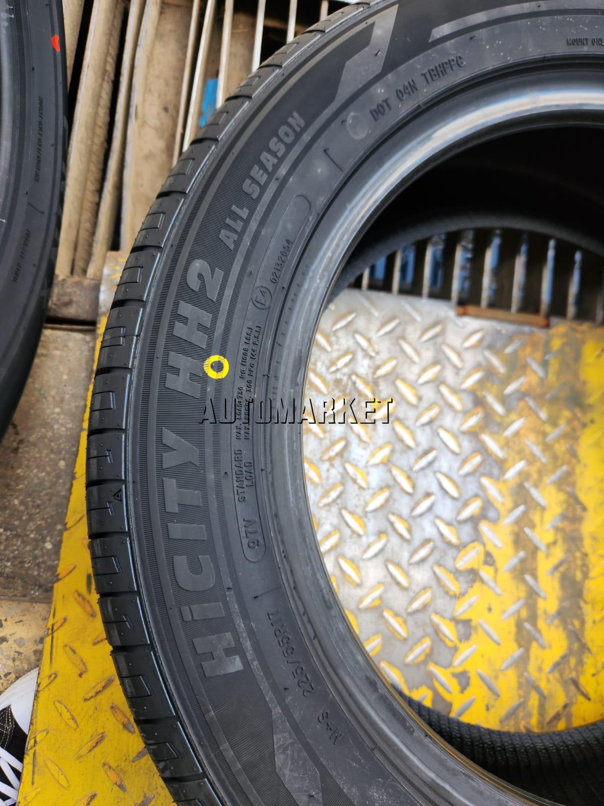 225/55R17 Prinx HiRace HZ2 97W High-Performance Tyre – Made in Thailand