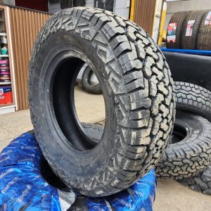 235/75R15 Comforser CF3000 M/T 104/101Q Mud Terrain Tyre