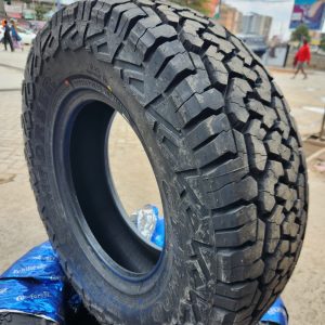 235/75R15 Comforser CF3000 M/T 104/101Q Mud Terrain Tyre