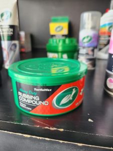 Turtle Wax Heavy Duty Rubbing Compound 298g for removing scratches, oxidation and paint transfer