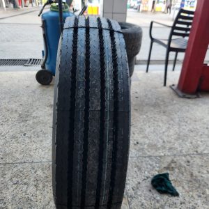 9.5R17.5 Kapsen HS206 18PR 143/141M Commercial Truck Tyre