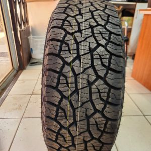 265/60R18 Kumho Road Venture AT52 110T All-Terrain Tyre – Made in China
