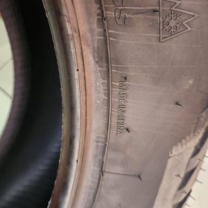 265/60R18 Kumho Road Venture AT52 110T All-Terrain Tyre – Made in China