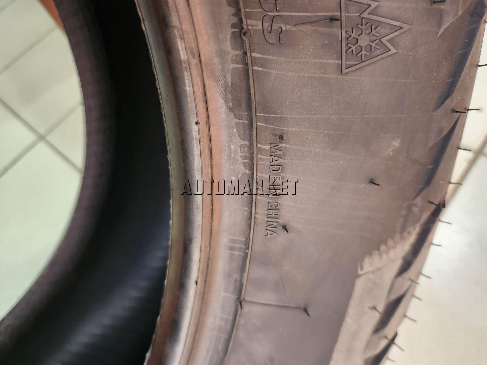 265/60R18 Kumho Road Venture AT52 110T All-Terrain Tyre – Made in China