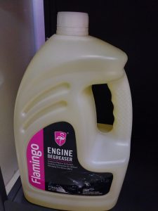 Flamingo Engine Degreaser F386 5L for cleaning vehicle engines and mechanical surfaces