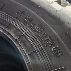23.5-25 Rungold 28 Ply E3/L3 Industrial Tyre from China