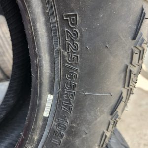 225/65R17 Grenlander All-Terrain (A/T) Tyre – Made in China