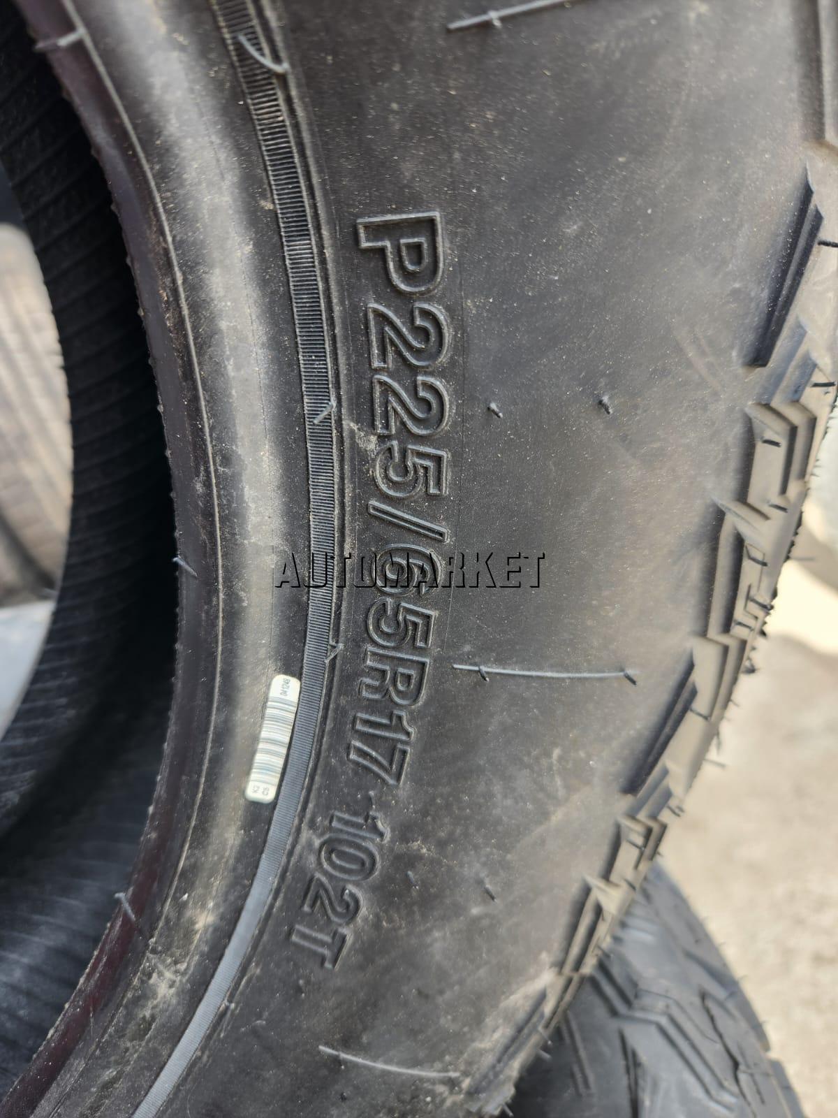 225/65R17 Grenlander All-Terrain (A/T) Tyre – Made in China