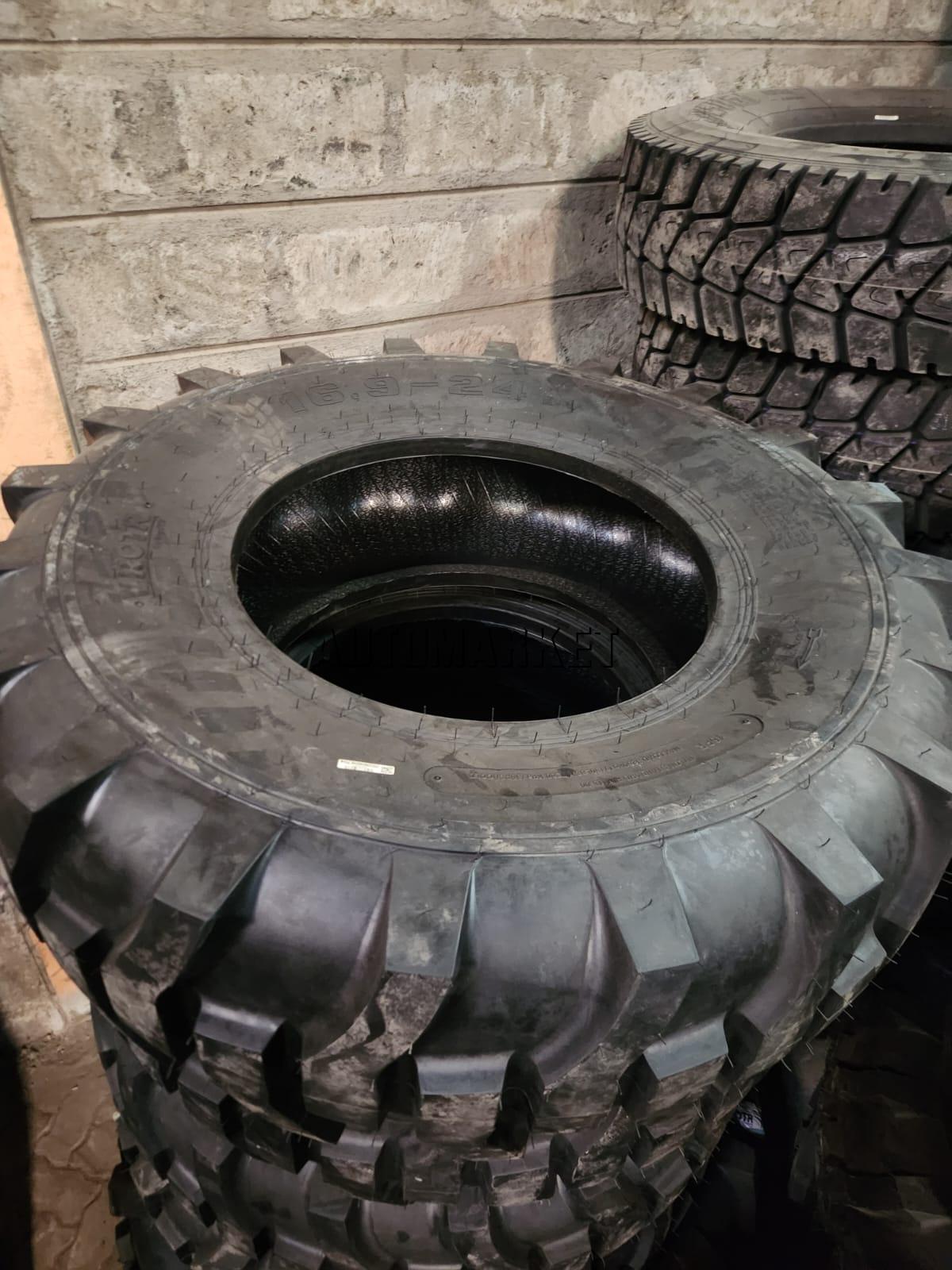16.9-24 VROTR 12PR Industrial Tractor Tyre – Made in China
