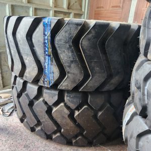 23.5-25 JIAN 18PR Heavy-Duty OTR Tyre – Made in China