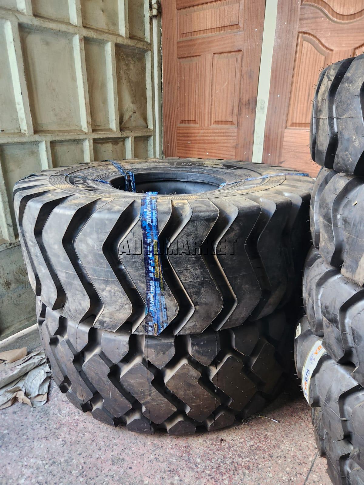 23.5-25 JIAN 18PR Heavy-Duty OTR Tyre – Made in China