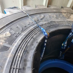 23.5-25 JIAN 18PR Heavy-Duty OTR Tyre – Made in China