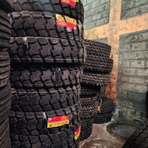 12.00R20 SUNFULL HF707 20PR Off-Road Truck Tyre – Made in China