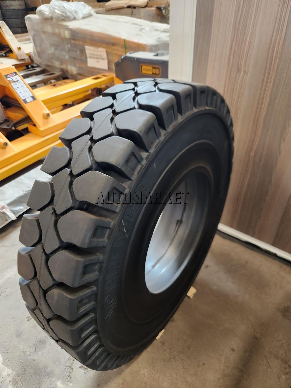 8.25-15 ACHIEVER Solid Standard Industrial Forklift Tyre – Made in Sri Lanka