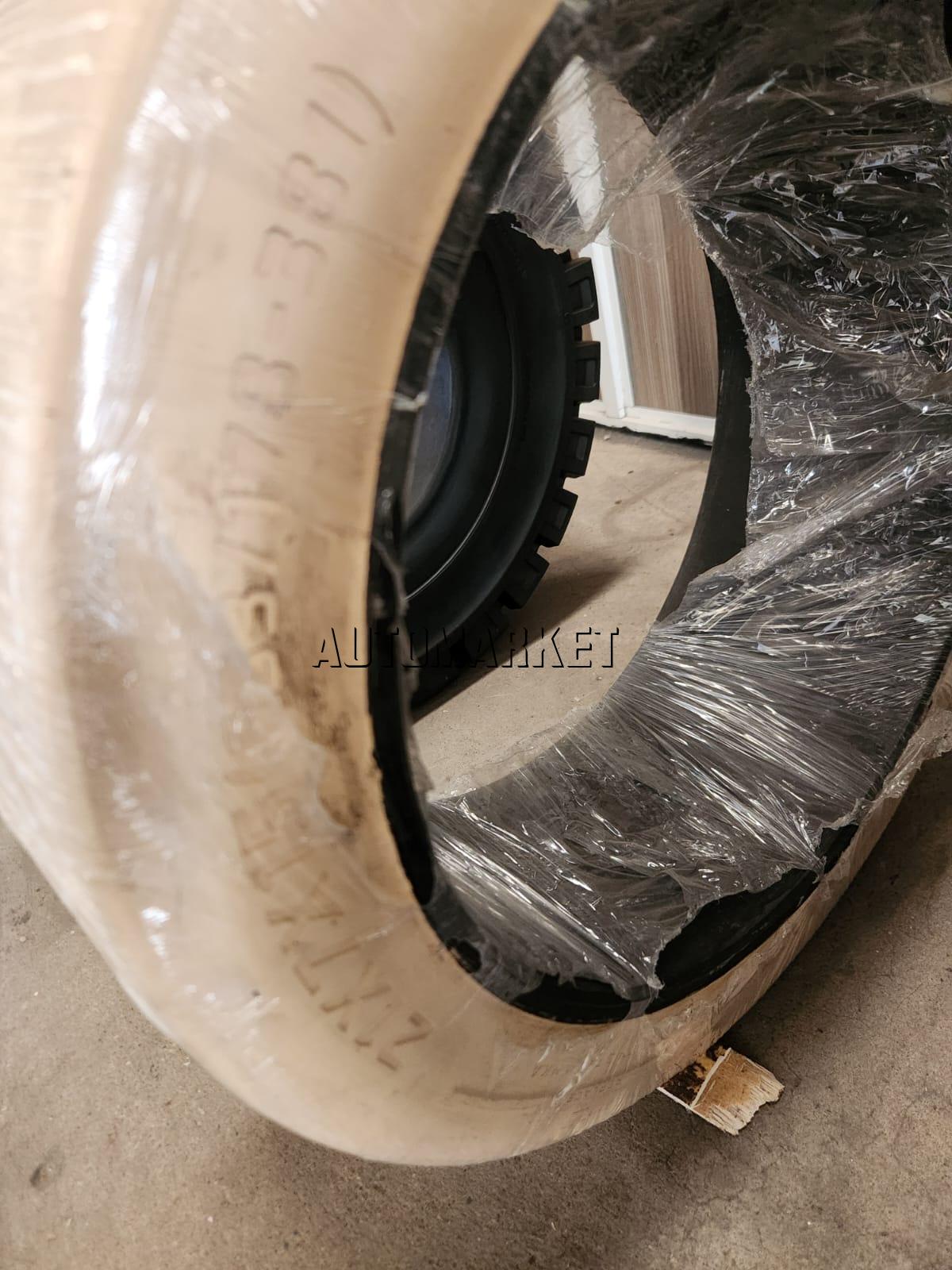 21×7×15 ACHIEVER Solid Non-Marking Cushion Forklift Tyre – Made in Sri Lanka