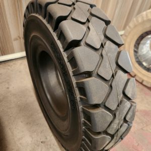 6.00-9 ACHIEVER Solid Standard Forklift Tyre – Made in Sri Lanka