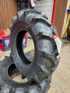 6.00-12 Alliance 8PR agricultural tractor tyre made in India with deep angled lug tread.