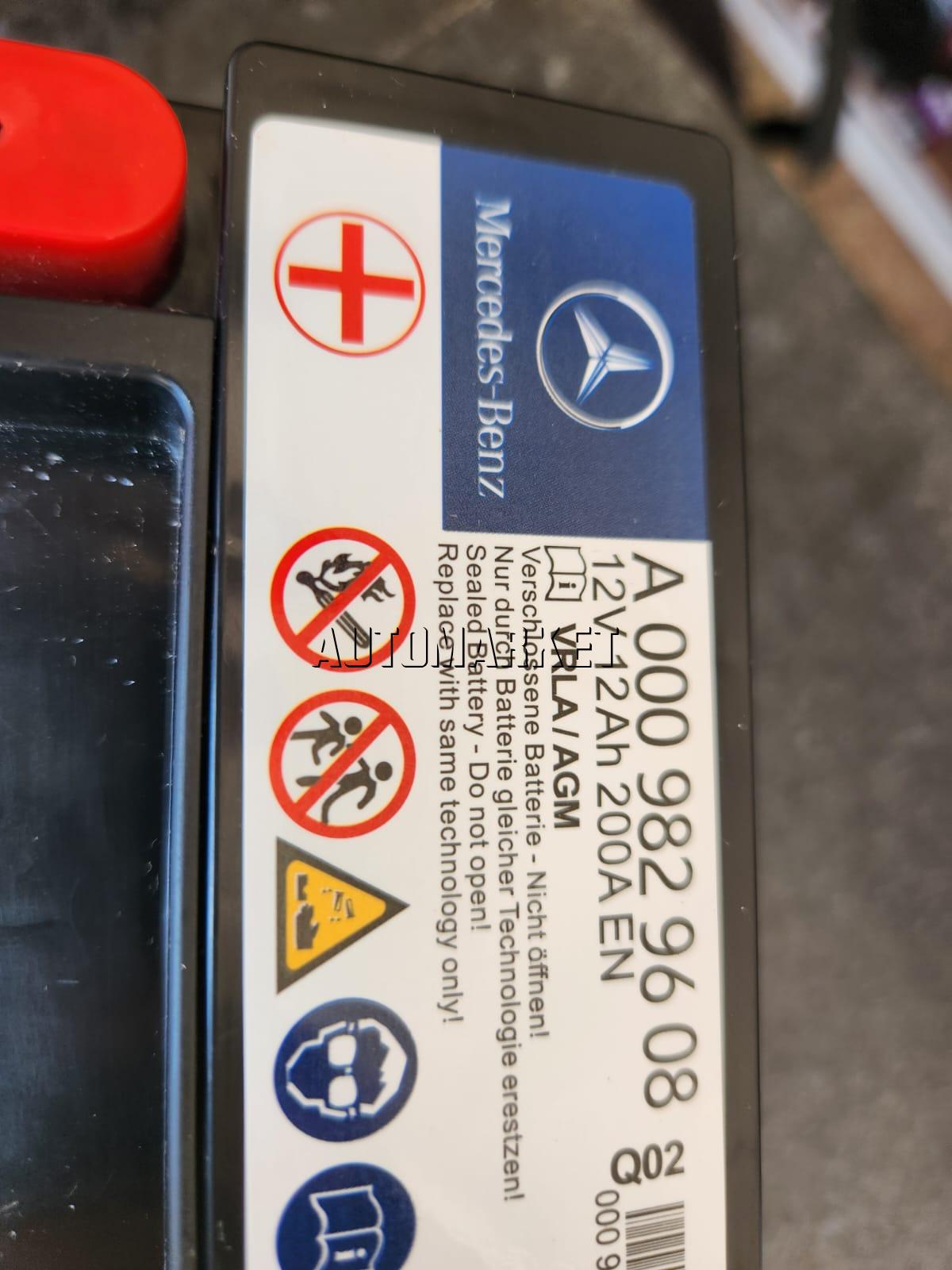 Mercedes-Benz Auxiliary Battery A0009829608 12V 12Ah 200A AGM